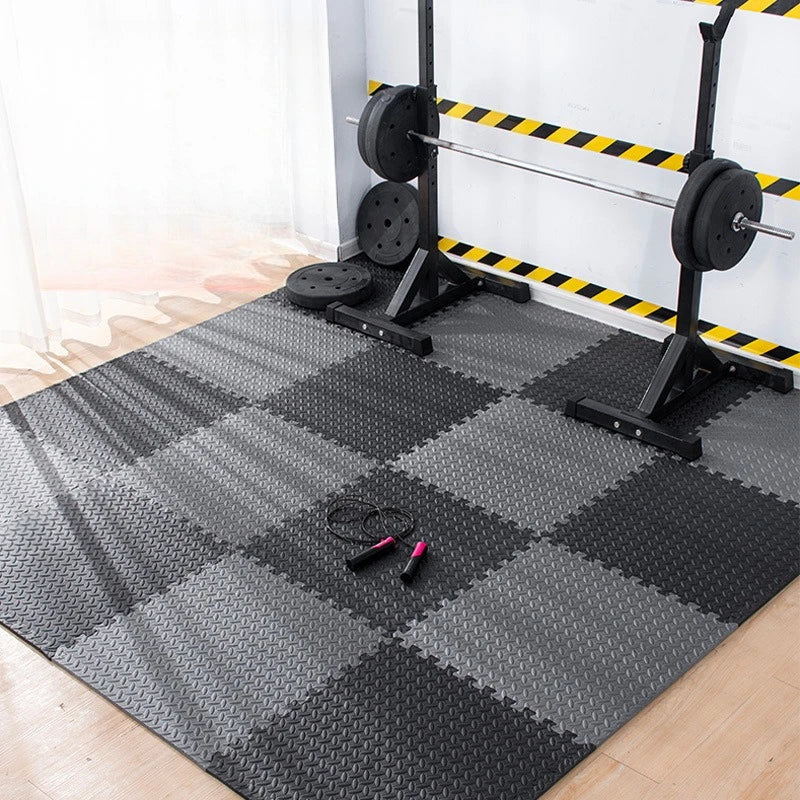 Interlocking Foam Floor Mat – 16-Piece Gym & Yoga Protective Tiles